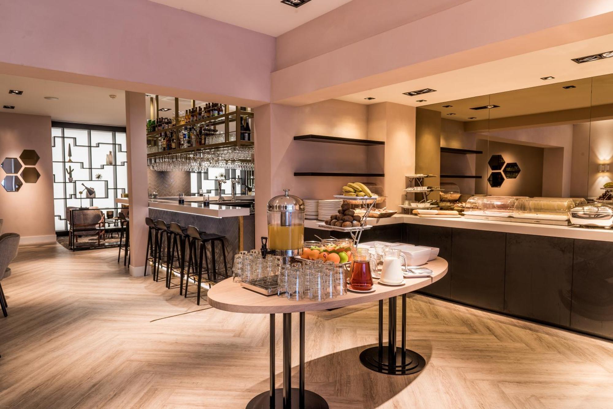 Sandton Eindhoven Centre Экстерьер фото
